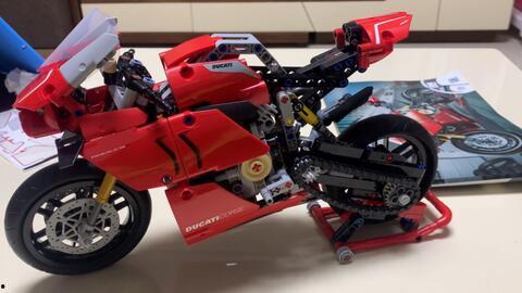 国产积木赛车带马达视频,速度与激情的积木盛宴