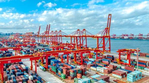 国产集装箱码头视频在线,智慧港口的现代化风采