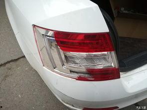 国产车尾灯拆装方法视频,轻松掌握操作步骤  第2张