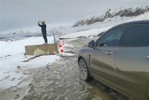 进藏国产车沙雕视频,沙雕视频里的欢乐与挑战